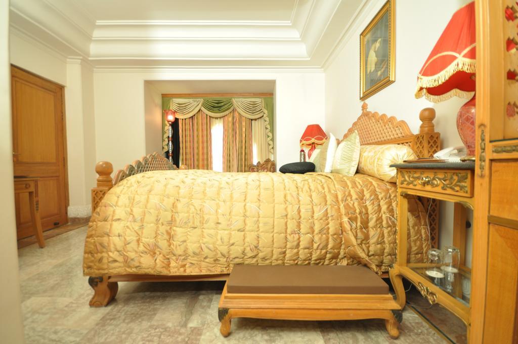 Shiv Vilas Resort Джайпур Екстериор снимка