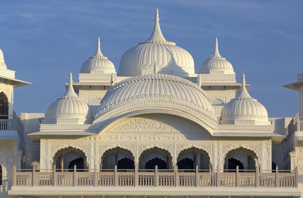 Shiv Vilas Resort Джайпур Екстериор снимка